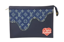 Load image into Gallery viewer, LOUIS VUITTON ルイヴィトン ポシェットヴォワヤージュ MM クラッチバッグ M45961 NIGO モノグラム ドリップデニム 美品 中古 4c068613