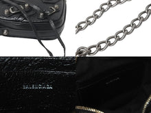 Load image into Gallery viewer, 極美品 BALENCIAGA バレンシアガ ショルダーバッグ ルカゴール ハートミニ 722781 チェーンショルダー シルバー金具 中古 4c068668