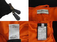 Load image into Gallery viewer, BALENCIAGA バレンシアガ ブルゾン クロップド ボンバージャケット マフラー付き 445635 ブラック サイズ38 美品 中古 4c068931