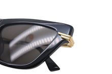 画像をギャラリービューアに読み込む, BOTTEGA VENETA ボッテガヴェネタ クラシック アセテート キャットアイ サングラス ブラック ゴールド 54□16 美品 中古 4c069058