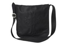画像をギャラリービューアに読み込む, CHROME HEARTS クロムハーツ クロスパッチ レザーメールバッグ ショルダーバッグ レザーパッチ ブラック シルバ−925 美品 中古 4c069088