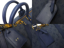 Load image into Gallery viewer, LOUIS VUITTON ルイヴィトン キーポル バンドリエール50 ボストンバッグ M44645 モノグラムデニム レザー ネイビー 美品 中古 4c069106