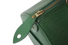 Load image into Gallery viewer, LOUIS VUITTON ルイヴィトン スピーディ 25 ハンドバック ミニボストン エピ グリーン M43014 美品 中古 4c069169