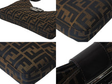 画像をギャラリービューアに読み込む, 極美品 FENDI フェンディ マンマバケット ショルダーバッグ ワンショルダーバッグ ズッカ柄 コットンキャンバス レザー ブラウン 中古 4c069217