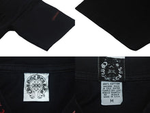 Load image into Gallery viewer, CHROME HEARTS クロムハーツ 半袖Ｔシャツ サイズM スクロールロゴ ダガー ネックロゴ プリント ブラック レッド ヴィンテージ 美品 中古 4c069223