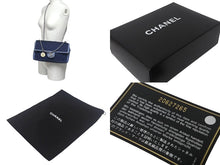 画像をギャラリービューアに読み込む, CHANEL シャネル マトラッセ26 Wチェーンショルダーバッグ メダリオン 20番台 ココマーク デニム ブルー シルバー金具 美品 中古 4c069290