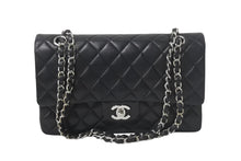 画像をギャラリービューアに読み込む, CHANEL シャネル マトラッセ25 Wチェーンショルダーバッグ Wフラップ ココマーク 6番台 ラムスキン ブラック シルバー金具 美品 中古 4c069291