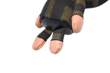 画像をギャラリービューアに読み込む, 極美品 FENDI フェンディ バッグキーホルダー ズッカ柄 スペースモンキー レザー×キャンバス ピンク×ブラウン 中古 4c069313