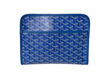 画像をギャラリービューアに読み込む, GOYARD ゴヤール ジュバンス MM ポーチ クラッチバッグ JOUVENMMLTY10CL10P ブルー PVC レザー シルバー金具 ヘリンボーン柄 美品 中古 4c069324