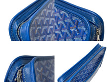 画像をギャラリービューアに読み込む, GOYARD ゴヤール ジュバンス MM ポーチ クラッチバッグ JOUVENMMLTY10CL10P ブルー PVC レザー シルバー金具 ヘリンボーン柄 美品 中古 4c069324
