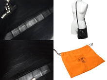 Load image into Gallery viewer, 極美品 HERMES エルメス ヴェスパTPM ショルダーバッグ □J刻印 ニロティカス ブラック シルバー金具 中古 4c069431