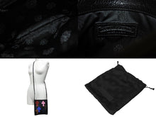 画像をギャラリービューアに読み込む, 新品同様品 CHROME HEARTS クロムハーツ レザー スクエアポシェット ショルダーバッグ クロスパッチ マルチカラー ブラック 中古 4c069478