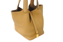 Load image into Gallery viewer, 新品同様品 HERMES エルメス ピコタンロックPM D刻印 18 トリヨンクレマンス ビスキュイ シルバー金具 ハンドバッグ 中古 4c069536