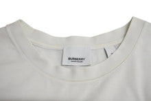 Load image into Gallery viewer, Burberry バーバリー 半袖Tシャツ 赤ロゴ 8017225 タイランド製 コットン ホワイト レッド サイズM 美品 中古 4c069558