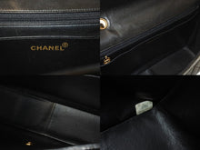 画像をギャラリービューアに読み込む, CHANEL シャネル 中マトラッセ シングルフラップ チェーンショルダーバッグ 3番台 ブラック ラムスキン ゴールド金具 美品 中古 4c069608