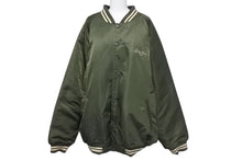 画像をギャラリービューアに読み込む, SEAN JOHN ショーンジョン スタジャン サイズXXL カーキ コットン ナイロン ラグラン ロゴ 刺繍 美品 中古 4c069665