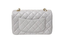 画像をギャラリービューアに読み込む, 極美品 CHANEL シャネル ミニマトラッセ 20 Sフラップ Sショルダーバッグ ランダム番台 ラムスキン グレー ゴールド金具 中古 4c069749