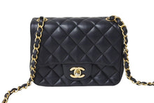 画像をギャラリービューアに読み込む, CHANEL シャネル ミニマトラッセ 17cm チェーンショルダーバッグ ブラック 27番台 レザー ゴールド金具 美品 中古 4c069751