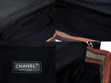 Load image into Gallery viewer, 極美品 CHANEL シャネル Wチェーンショルダーバッグ 22番台 デニムプリーツ ココマーク タートル インディゴ レザー 中古 4c069769