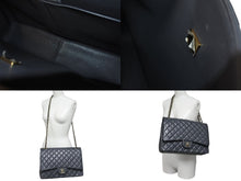 Load image into Gallery viewer, 新品同様 CHANEL シャネル デカマトラッセ33 Wチェーンショルダーバッグ Wフラップ ランダム キャビアスキン ゴールド金具 中古 4c069770