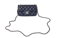 画像をギャラリービューアに読み込む, 極美品 CHANEL シャネル ショルダーバッグ 17cm ミニマトラッセショルダーチェーン ネイビー キャビアスキン 15番台 中古 4c069773