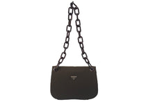 画像をギャラリービューアに読み込む, PRADA プラダ プラチェーン ワンショルダーバッグ B6379 ダークブラウン トライアングルロゴ ナイロン プラスチック 美品 中古 4c069807