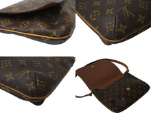 Load image into Gallery viewer, LOUIS VUITTON ルイヴィトン モノグラム ミュゼットタンゴ ショルダーバッグ M51388 ロゴ 斜め掛け 鞄 ゴールド金具 美品 中古 4c069914