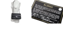 画像をギャラリービューアに読み込む, CHANEL シャネル マトラッセ25 Wチェーンショルダーバッグ Wフラップ ココマーク 8番台 ラムスキン ブラック シルバー金具 美品 中古 4c069915