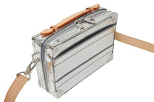 画像をギャラリービューアに読み込む, LOUIS VUITTON ルイヴィトン モノグラム ミラー ハンドル ソフトトランク M45885 ショルダーバッグ シルバー 美品 中古 4c070046