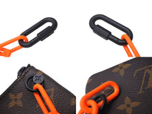 Load image into Gallery viewer, LOUIS VUITTON ルイヴィトン 19ss モノグラムソーラーレイ ポシェットクレ M44487 ブラウン オレンジ 美品 中古 4c070066