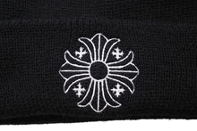 Load image into Gallery viewer, CHROME HEARTS クロムハーツ ニットキャップ ビーニー CHプラス ブラック ホワイト ウール ONE SIZE 刺繍 美品 中古 4c070145