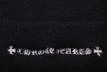 Load image into Gallery viewer, CHROME HEARTS クロムハーツ ニットキャップ ビーニー CHプラス ブラック ホワイト ウール ONE SIZE 刺繍 美品 中古 4c070145