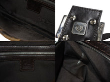 画像をギャラリービューアに読み込む, FENDI フェンディ マンマバケット ワンショルダーバッグ 26424 ズッカ柄 コットンキャンバス レザー シルバー金具 美品 中古 4c070166