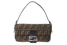 画像をギャラリービューアに読み込む, FENDI フェンディ マンマバケット ワンショルダーバッグ 26424 ズッカ柄 コットンキャンバス レザー シルバー金具 美品 中古 4c070174