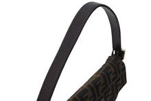 画像をギャラリービューアに読み込む, FENDI フェンディ マンマバケット ワンショルダーバッグ 26424 ズッカ柄 コットンキャンバス レザー シルバー金具 美品 中古 4c070174