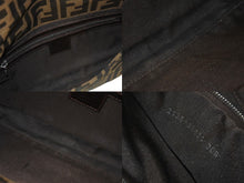 画像をギャラリービューアに読み込む, FENDI フェンディ マンマバケット ワンショルダーバッグ 26424 ズッカ柄 コットンキャンバス レザー シルバー金具 美品 中古 4c070176