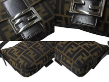画像をギャラリービューアに読み込む, FENDI フェンディ マンマバケット ワンショルダーバッグ 26424 ズッカ柄 コットンキャンバス レザー シルバー金具 美品 中古 4c070180