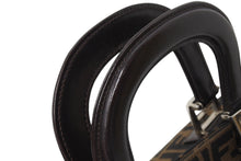 画像をギャラリービューアに読み込む, FENDI フェンディ ハンドバッグ ズッカ柄 26693 イタリア製 キャンバス レザー ブラウン シルバー金具 美品 中古 4c070200