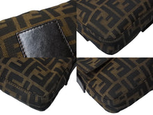 画像をギャラリービューアに読み込む, FENDI フェンディ マンマバケット ワンショルダーバッグ 26424 ズッカ柄 コットンキャンバス レザー シルバー金具 美品 中古 4c070202