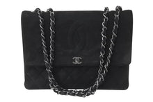 画像をギャラリービューアに読み込む, CHANEL シャネル チェーンショルダーバッグ 2番台 デカココ ココマーク キルティング スウェード 刺繍 美品 中古 4c070221