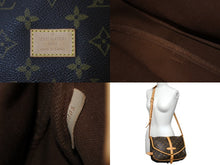 画像をギャラリービューアに読み込む, 極美品 LOUIS VUITTON ルイヴィトン ソミュール30 ショルダーバッグ ブラウン モノグラム ロゴ 斜めがけ M42256 中古 4c070255