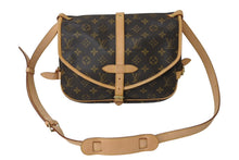 画像をギャラリービューアに読み込む, 極美品 LOUIS VUITTON ルイヴィトン ソミュール30 ショルダーバッグ ブラウン モノグラム ロゴ 斜めがけ M42256 中古 4c070255