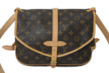画像をギャラリービューアに読み込む, 極美品 LOUIS VUITTON ルイヴィトン ソミュール30 ショルダーバッグ ブラウン モノグラム ロゴ 斜めがけ M42256 中古 4c070255