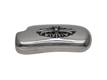 Load image into Gallery viewer, CHROME HEARTS クロムハーツ BEANS LIGHTER CASE ビーンズ ライターケース 重量約127.8g フローラルクロス シルバー 美品 中古 4c070264