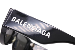 BALENCIAGA バレンシアガ オーバル サングラス メガネ BB0258S イタリア製 ブラック ホワイト サイズ58□18 美品 中古 4c070279