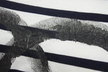 画像をギャラリービューアに読み込む, CHANEL シャネル 長袖Ｔシャツ C07811W04206 サイズM 2008年 クリスマス限定 ココマーク ボーダー ホワイト 美品 中古 4c070293