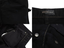 Load image into Gallery viewer, BALENCIAGA バレンシアガ デニムスカート 719270 サイズ36 ダメージ加工 ドッキング ブラック コットン 美品 中古 4c070299