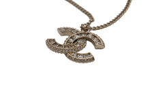 Load image into Gallery viewer, CHANEL シャネル ココマーク ネックレス アクセサリー スクエアラインストーン ラウンドストーン GP ゴールド 美品 中古 4c070359
