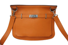 Load image into Gallery viewer, 極美品 HERMES エルメス ジプシエール34 ショルダーバッグ □Q刻 2013年 トリヨンクレマンス オレンジ シルバー金具 中古 4c070389