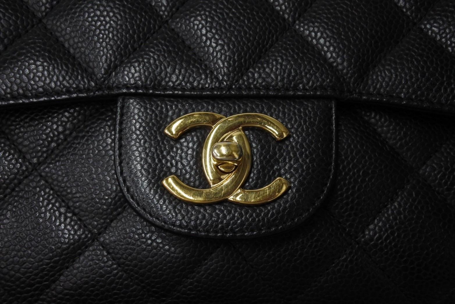 極美品 CHANEL シャネル デカマトラッセ33 Wフラップ Wチェーン